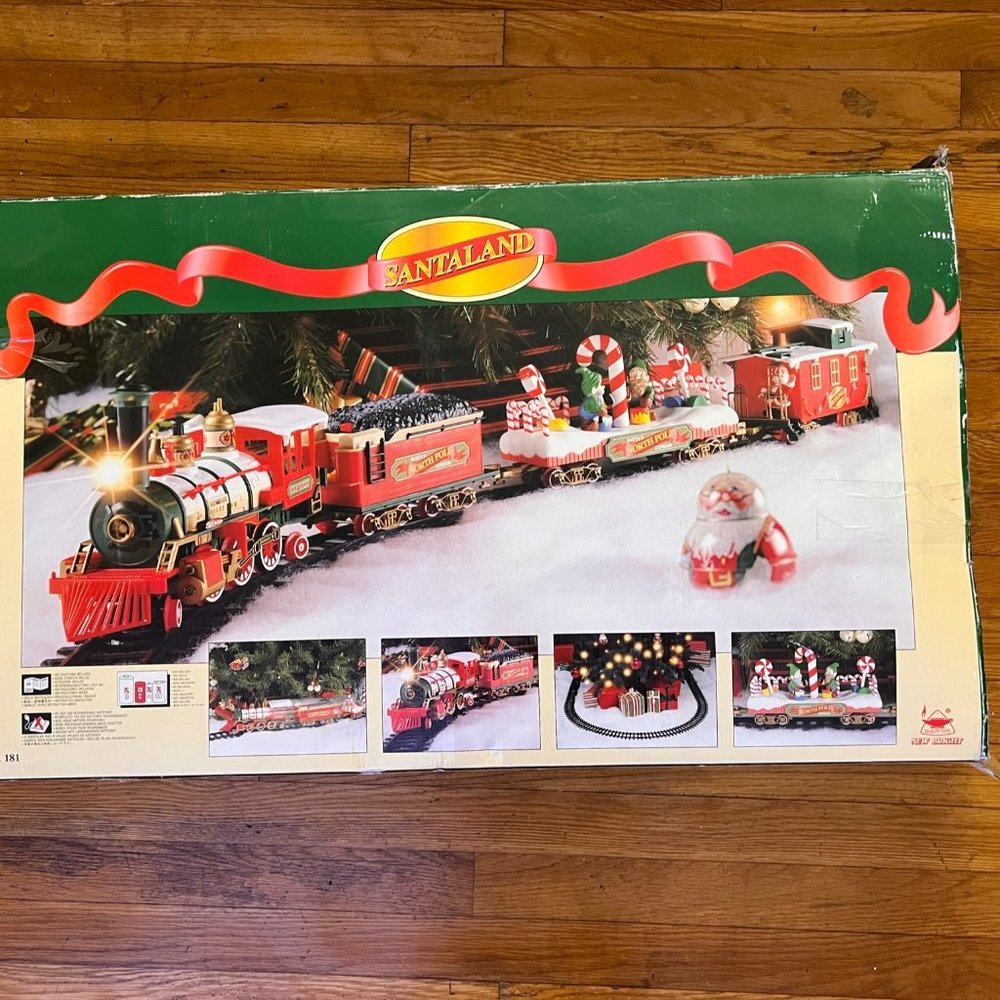 Santa Land Musical Holiday Train Set #181 Around Christmas Tree New Bright 1997